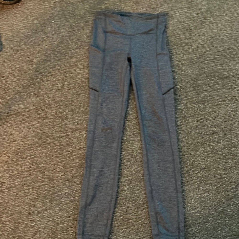 Gray lulu leggings